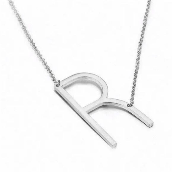 Urban Outfitters Jewelry - NEW!! ❤️ Letter R Necklace